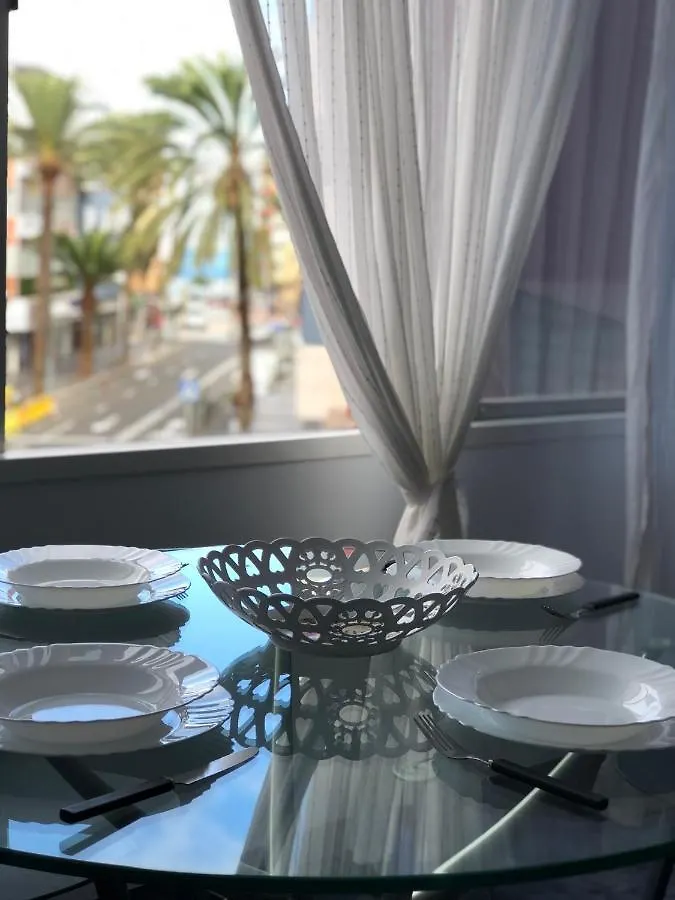 110 Square Meters, 5 Min Of All-Best Area Of Las Palmas Apartment Las Palmas de Gran Canaria
